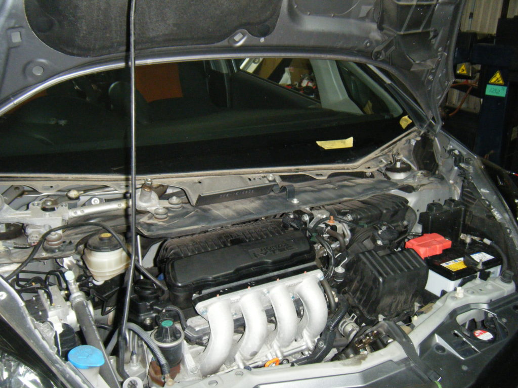 フィット無限仕様 GE8 RS ブリッツ車高調交換 – カナンオート